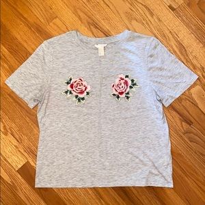 H&M T-shirt with rose details